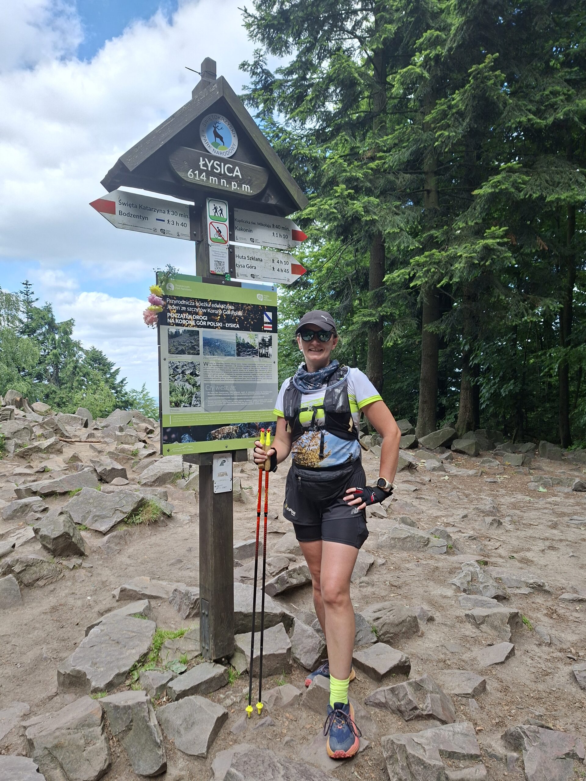 Nordicwalkerka Blanka Flisek w Górach Świętokrzyskich